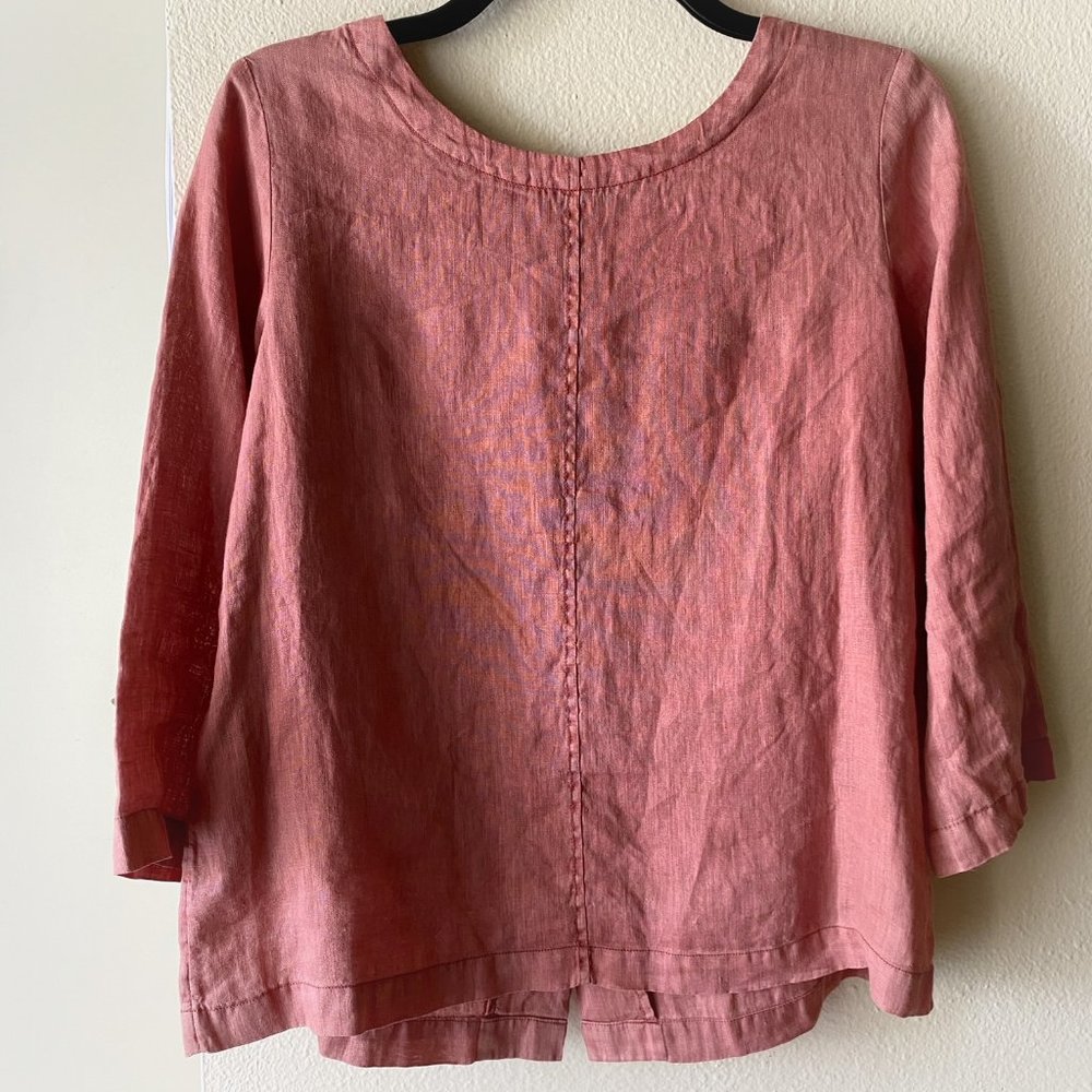 Nicole Miller Button Back Top 100% Linen